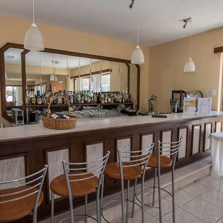 Anthemis Hotel Apartments Ajía Paraszkeví Kültér fotó