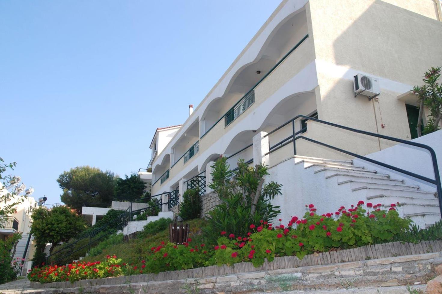 Anthemis Hotel Apartments Ajía Paraszkeví Kültér fotó