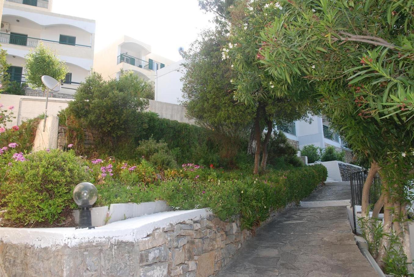 Anthemis Hotel Apartments Ajía Paraszkeví Kültér fotó